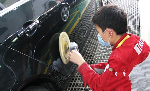 汽车喷漆能喷多少 汽车喷漆能喷多少