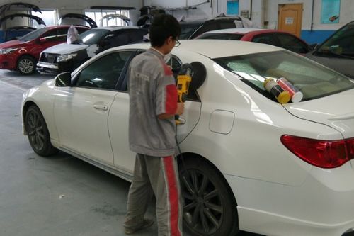 汽车补漆大概多少钱 汽车补漆大概多少钱