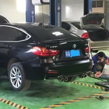 汽车换后包围多少钱 汽车换后包围多少钱