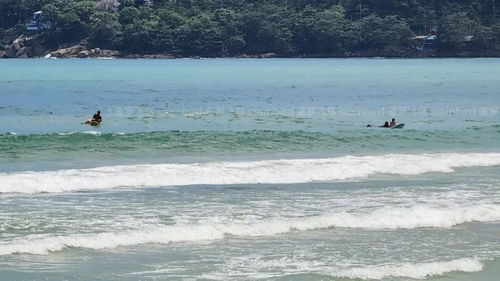 泰国海滩发现中国游客遗体 泰国海滩发现中国游客遗体