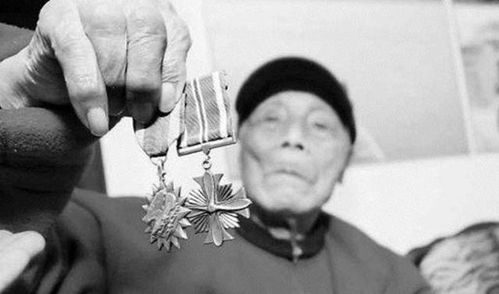 媒体:李铁若服满刑出狱时超60岁