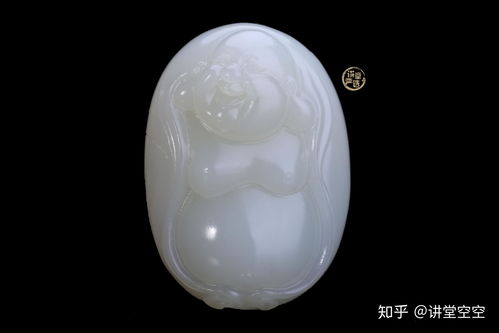 汽车玉吊坠值多少钱一克(汽车玉吊坠价格解析，价值如何衡量？