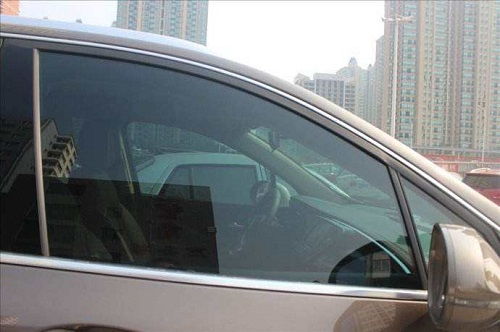 汽车玻璃门窗多少钱一平(汽车玻璃门窗价格解析,多少钱一平? 汽车玻璃门窗多少钱一平(汽车玻璃门窗价格解析,多少钱一平?