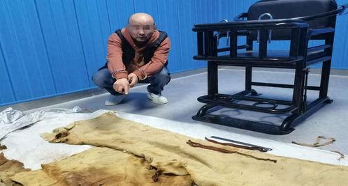 男子倒卖裹尸布 为何裹尸布能保存千年(男子倒卖裹尸布,裹尸布的千年保存之谜) 男子倒卖裹尸布 为何裹尸布能保存千年(男子倒卖裹尸布,裹尸布的千年保存之谜)